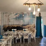 Blue Cabană *