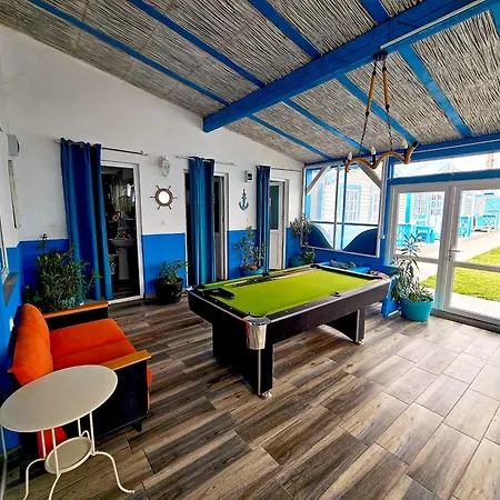 Blue * Jurilovca